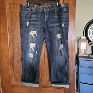 Guess Distressed Denim Stretch Capris Size 31 Medium Blue Jeans Women’s